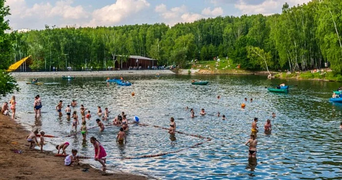 Vara aceasta, la Moscova vor fi amenajate plaje noi pe malurile râurilor şi lacurilor din oraş, cu zone delimitate, în care apa nu va depăşi 1,2 metri adâncime. FOTO Daily Mail