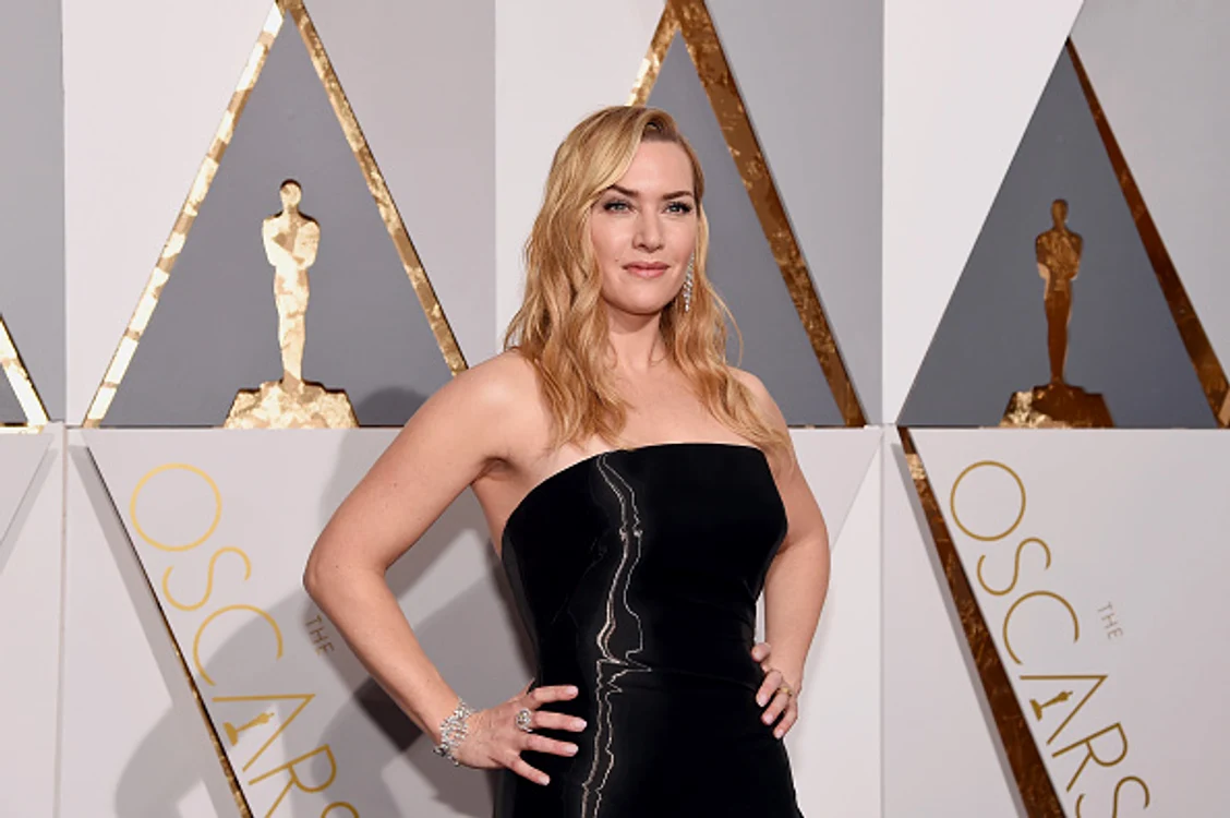
    Kate Winslet are trei copiifoto: Getty Images  
