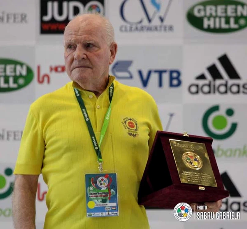 Mihai Botez