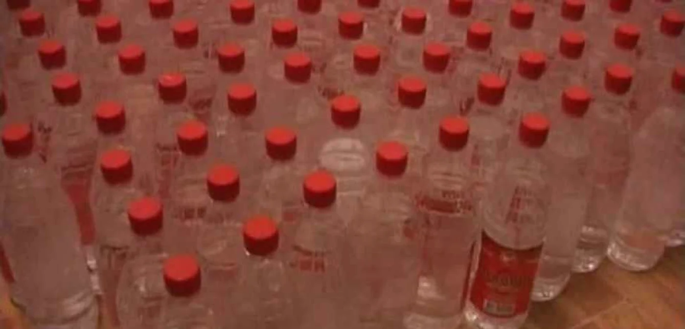 Alcoolul a fost confiscat de oamenii legii