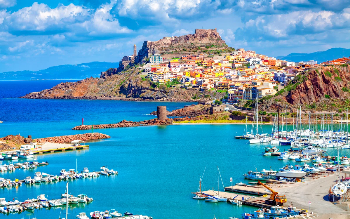 Turistul francez ascunsese zeci de kilograme de pietricele luate de pe plajă FOTO Shutterstock