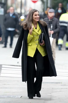 Regina Letizia, într-un blazer verde fistic