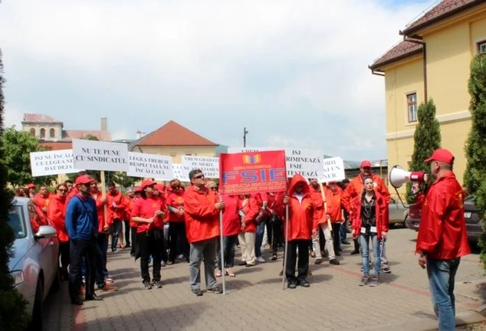protest isj alba