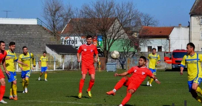 Olimpia îşi consolidează poziţia de playoff după victoria, scor 1-0, în faţa ocupantei locului secund al seriei vest, CS Metalul Reşiţa. FOTO - portalsm.ro