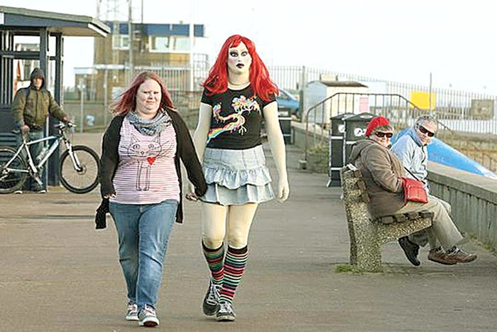 Britanicul Joel Adams