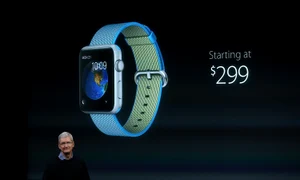 Ceasul Apple are ceasul setat la 10:09 jpeg