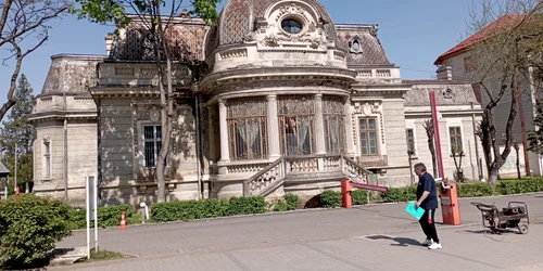 casa pisoski botosani (1) jfif