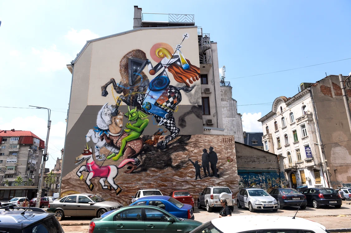 Pictura murală de la Sf. Gheorghe i-a deranjat pe enoriaşiFoto: Mediafax