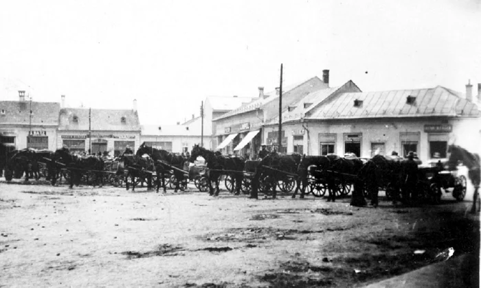 Piata Mică, anii 1900 jpg