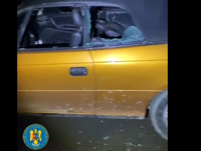 Tânărul a distrus mașina bunicului Foto: Jandarmeria Arad