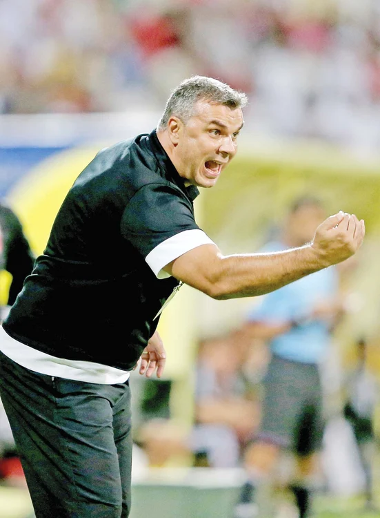 
    Olăroiu va debuta  sâmbătă la  Campionatul Asieifoto: Guliver / Getty Images  