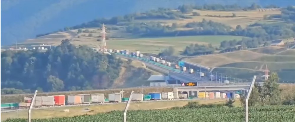 Sectorul Boița-Lazaret de pe Valea Oltului a fost redeschis după ora 20 | VIDEO