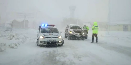 Trafic rutier oprit pe mai multe drumuri FOTO: Facebook/DRDP Buzău
