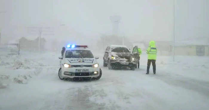Traficul rutier este oprit sau sever restricționat miercuri, 18 februarie. FOTO: Facebook/DRDP Buzău