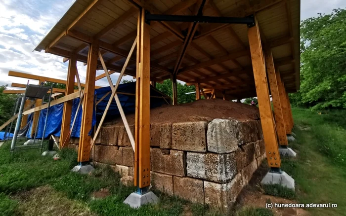 cetatea dacica costesti foto daniel guta adevarul