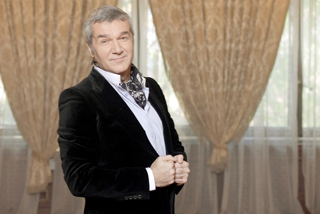 Solistul de la Holograf a câştigat în instanţă războiul cu Compania de Drumuri