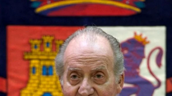 Regele a abdicat  Trăiască regele! Cine este Juan Carlos I jpeg