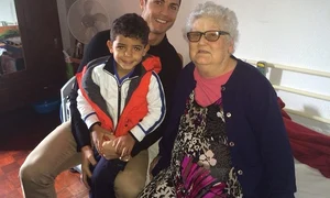 Fotbalistul lui Real MAdrid a ţinut foarte mult la bunica din partea mamei jpeg