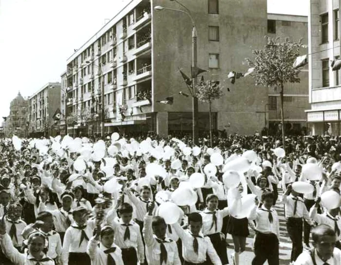 1 mai altădată Fototeca online a comunismului românesc