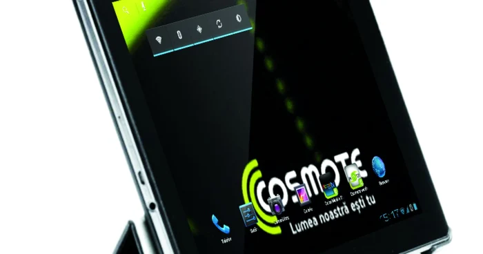 Tableta Cosmote My Tab are un procesor dual core de 1Ghz şi 512MB RAM