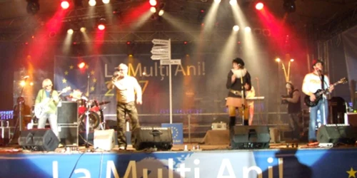 Artiştii consacraţi care vor cânta pe scenă în noaptea dintre ani vor fi plătiţi cu 55.000 de lei