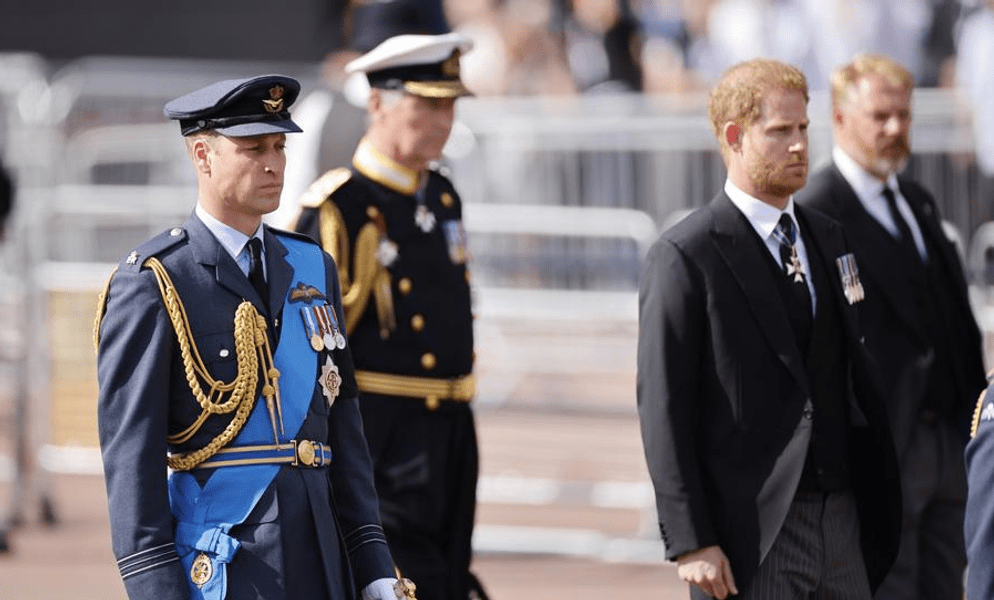 Prințul William, despre pașii făcuți în urma sicriului suveranei britanice: „Mi-a stârnit câteva amintiri” 