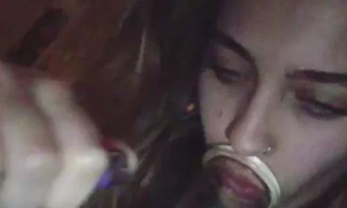 Paris Jackson a stârnit îngrijorare în rândul admiratorilor săi, după ce s a filmat fumând marijuana  jpeg