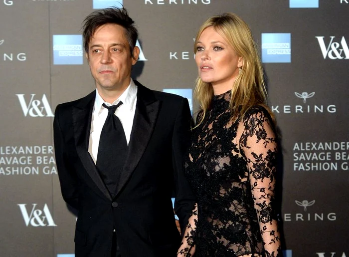 
    Kate Moss şi Jamie Hince s-au cunoscut pe InternetFoto: Getty  