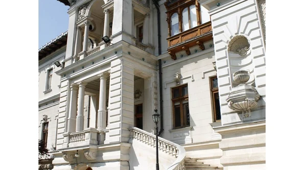 Colocviul Naţional de Istorie, ediţia a XX a, dedicată Centenarului Marii Uniri jpeg