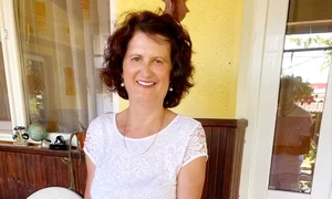 mama juliei chelaru jpeg