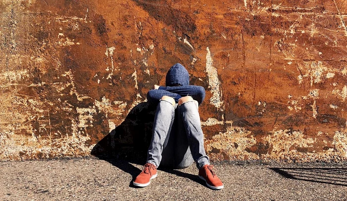 O mană vitregă ar fi agresat în mod repetat un minor de 14 ani FOTO: Pixabay