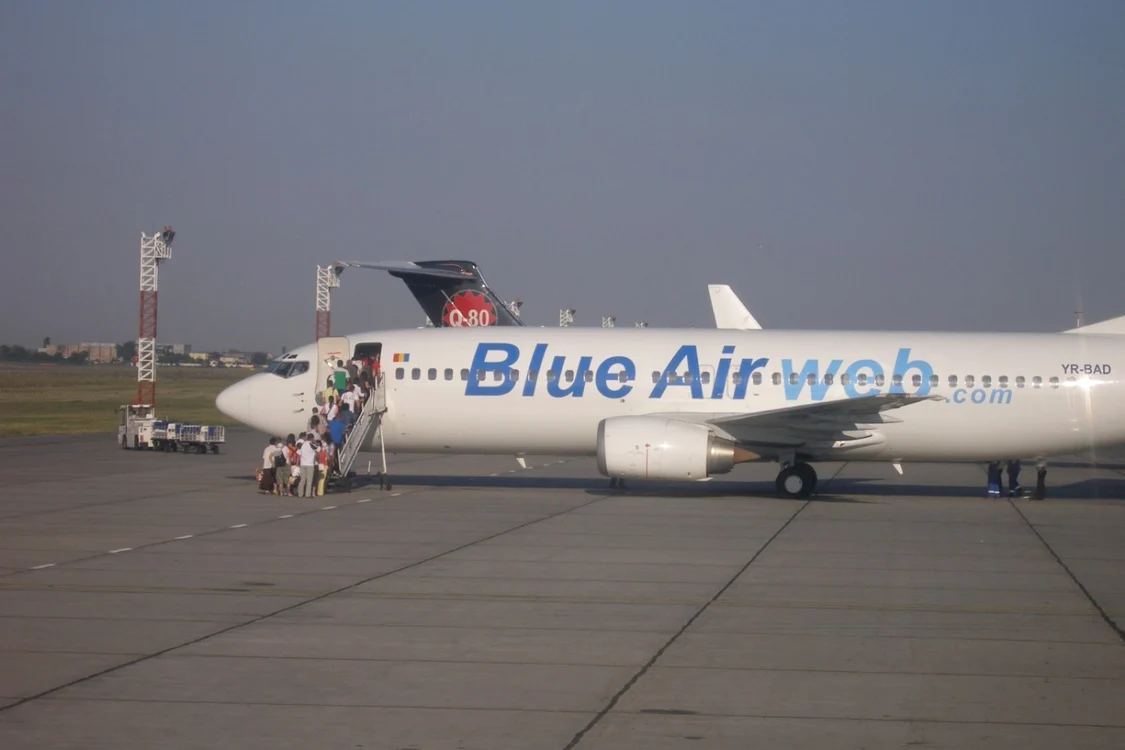 Avion Blue Air
