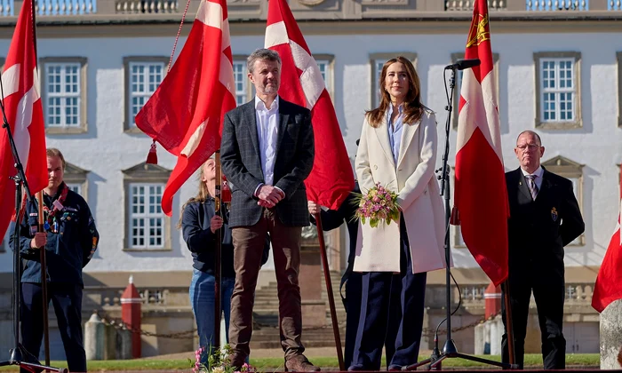 Regele Frederik și Regina Mary la reședința de vară, Profimedia (3) jpg