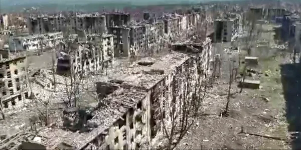 Orasul ucrainean Bakhmut distrus de razboi  Foto Profimedia (1) jpg