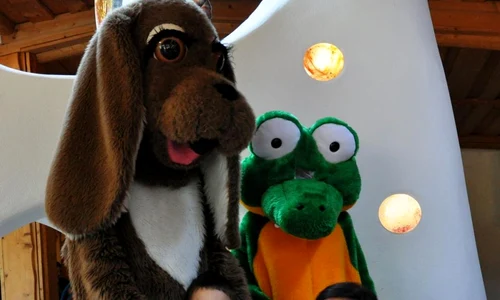 Mascote David Luca Olivia resize jpeg