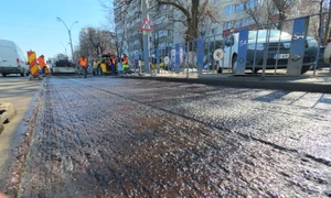 Peste 60% din gropile de pe bulevardele Sectorului 4 au fost reparate FOTO primaria S4  b jpg