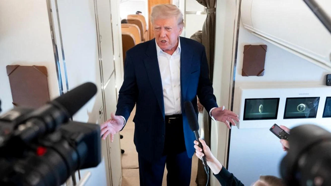 Donald Trump este gata să accepte avionul de lux Foto: Forbes/X
