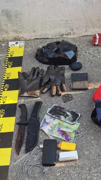 EXCLUSIV Asasinul din Grădina Botanică avea la el obiecte cu însemne satanice. A purtat o mască precum în Squid Game FOTO