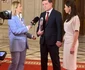 Nicuşor Dan şi Mirabela Gradinaru în Amalin by Andreea Raicu. FOTO: Facebook