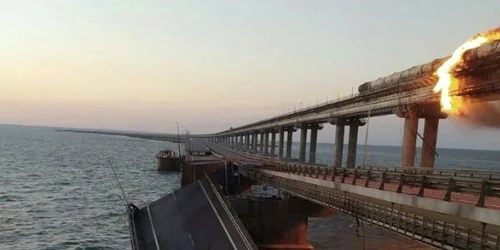 Explozie pod Crimeea Foto Twitter/ Nexta