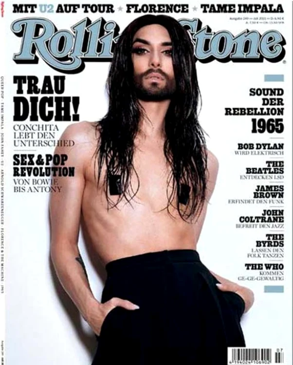 Conchita a pozat topless 