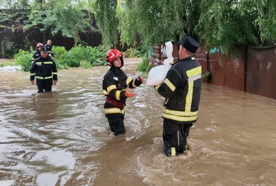 inundatii foto isu prahova (5) png
