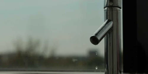 Apa caldă a devenit un lux pentru craioveni