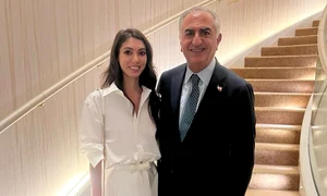 Prințesa Noor Pahlavi, fiica Prințului Reza Pahlavi al Iranului, aflat în exil   FOTO Instagram jpg