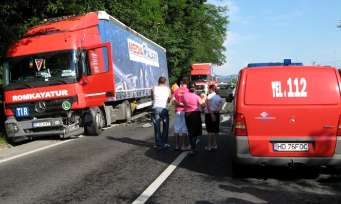 Accident pe DN7, la Burjuc.