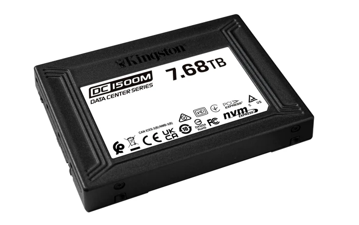 SSD Kingston DC1500M.