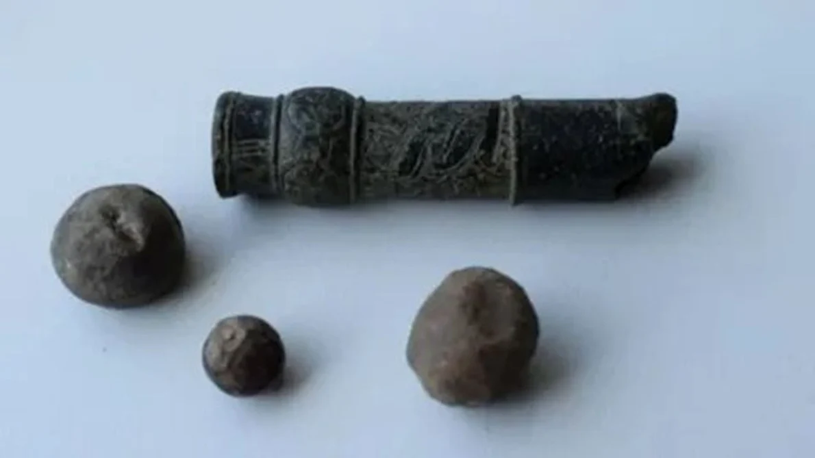 Un fragment al armei de foc descoperite la Kletzke (© Landkreis Prignitz)