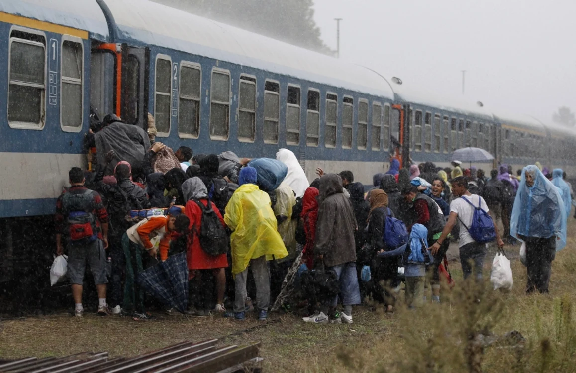 
    Numărul de imigranți ce urmează să sosească în Europa nu va scădea prea curândFoto: AP  