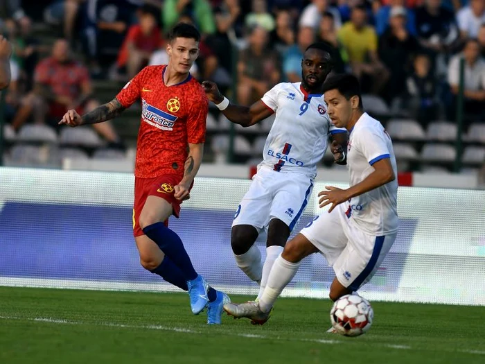 Dennis Man a jucat doar 16 minute contra celor de la FC BOtosaniFOTO: Sportpictures.eu
