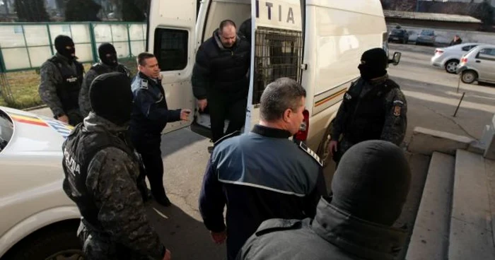 Enriko Constantinescu este acuzat de ultraj contra bunelor moravuri